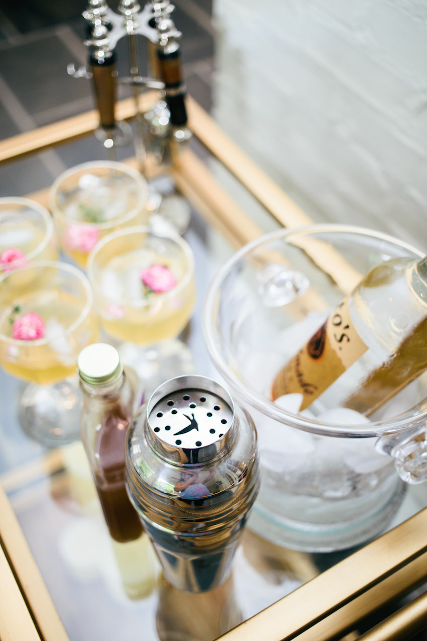 Ideas for Styling your Bar Cart for Summer Party by Fashionable Hostess