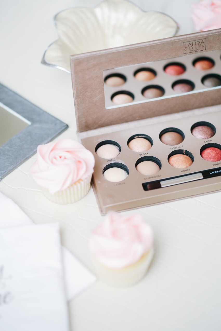 Laura Geller Baked EyeShadow Pallette on Fashionable Hostess