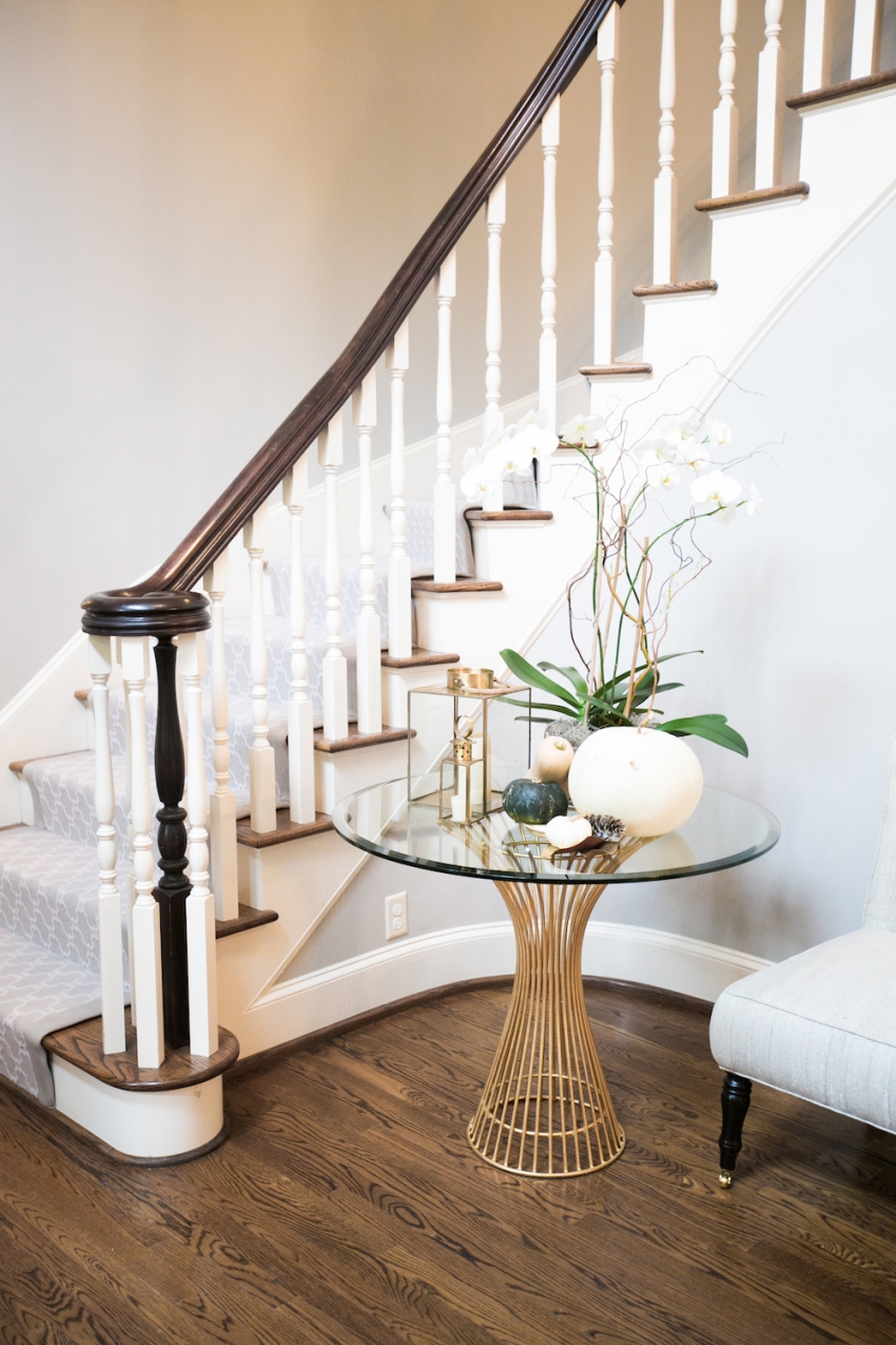 Decorate your foyer and entry for fall fashionable hostess ...